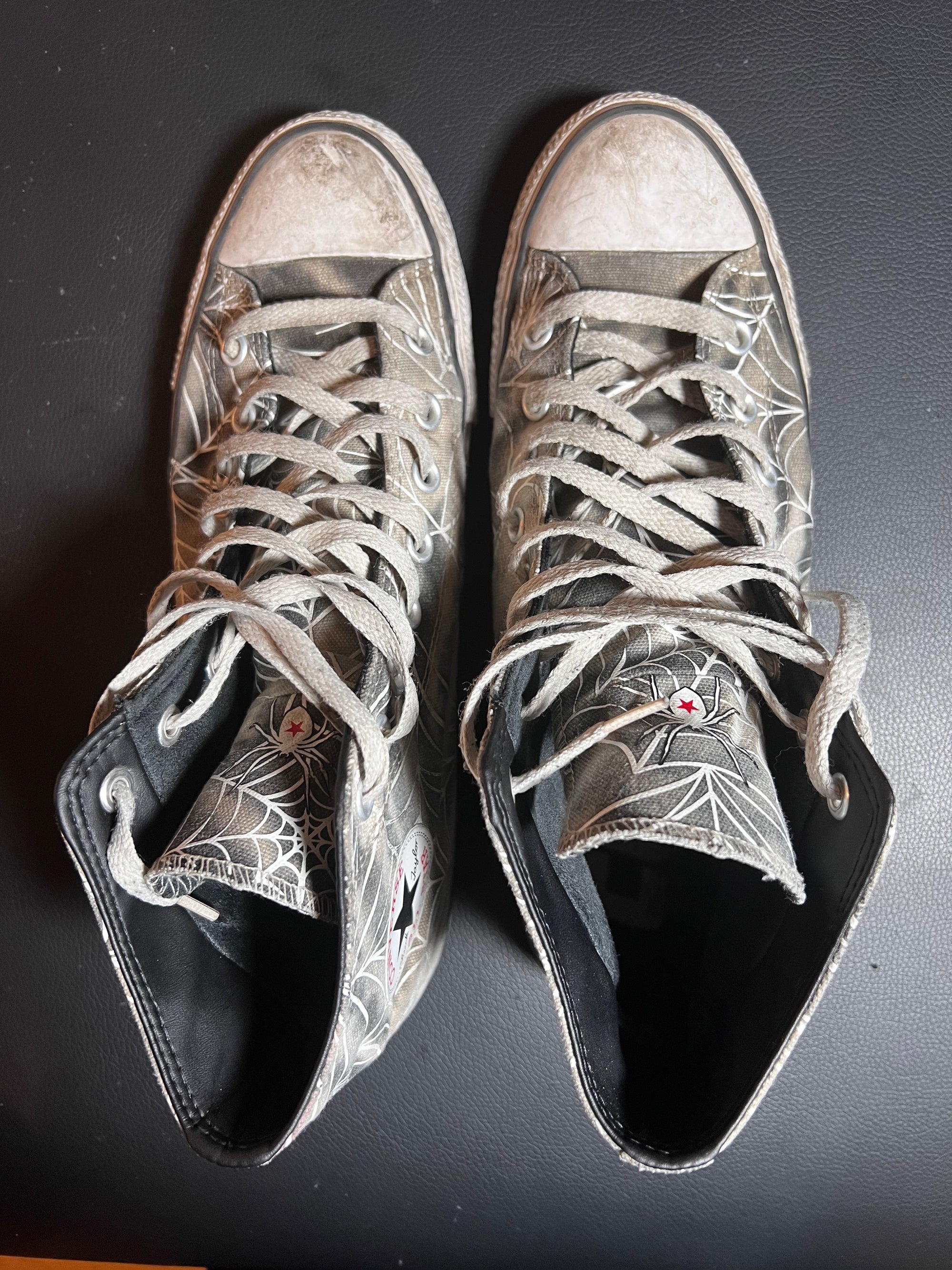 Maty - Stage Worn Acid Wash Converse