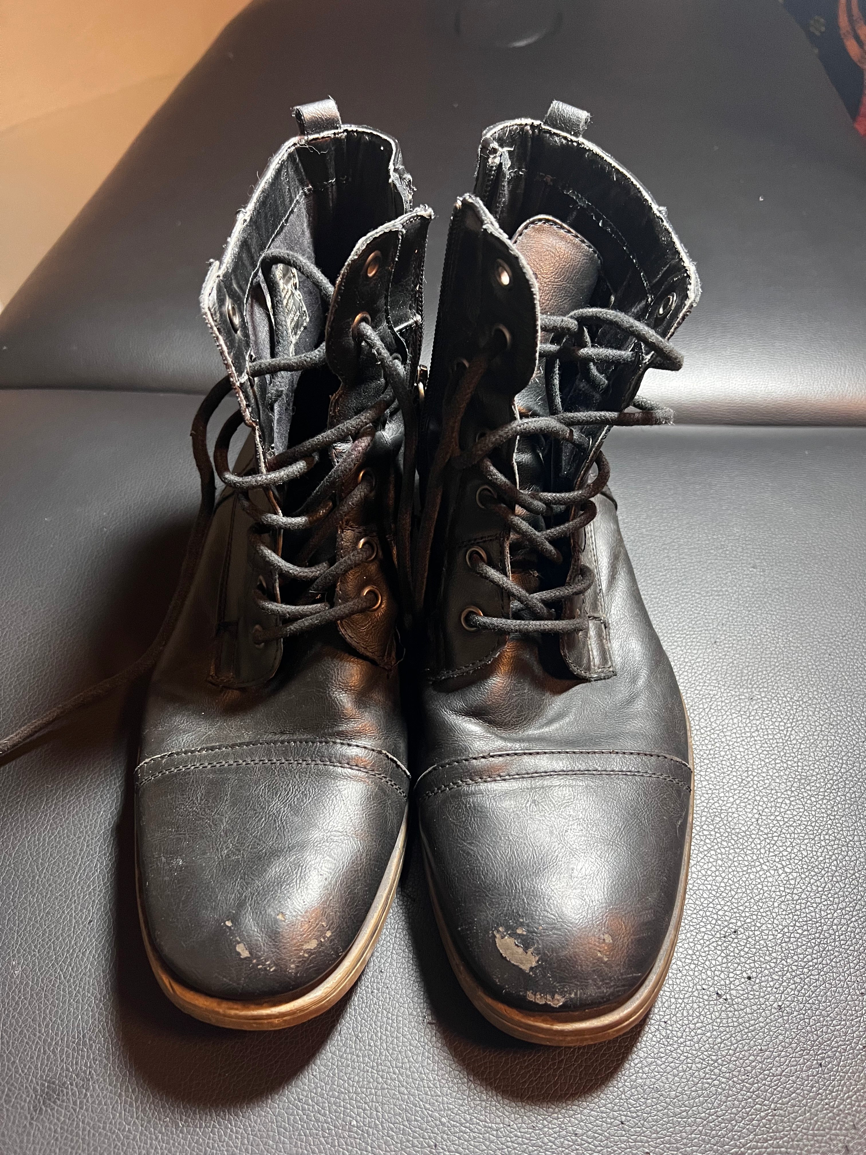 Maty - High Top Boots